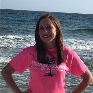 Meet your Posher, Dena